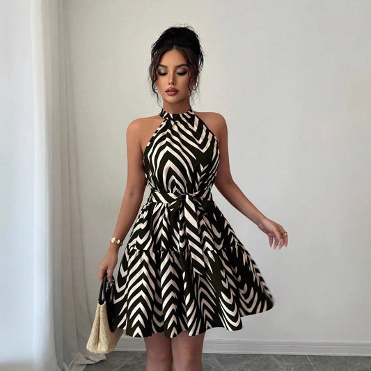 Robe Courte Trapèze à Col Montant Sans Manches – Style Chic Minimaliste & Confort