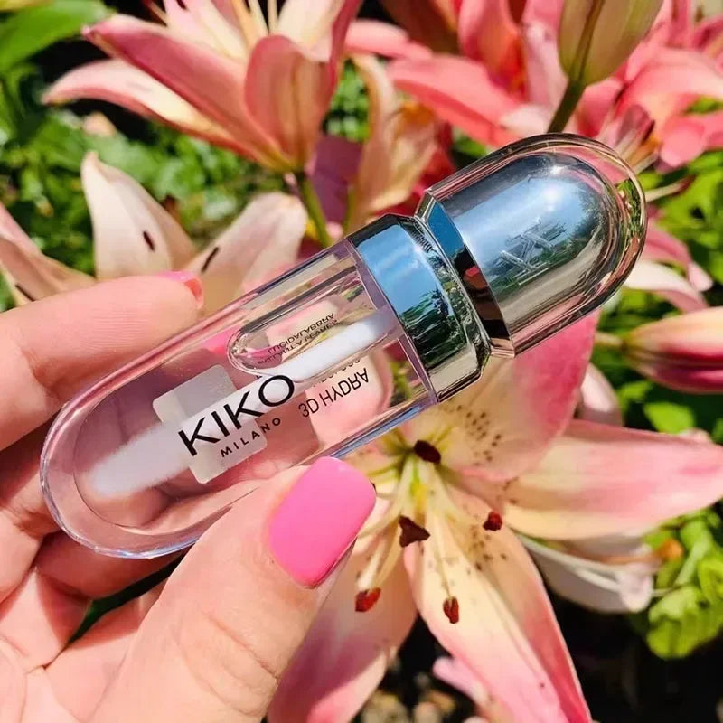 Gloss Liquide Effet Miroir 3D — Lèvres Galbées & Nourries